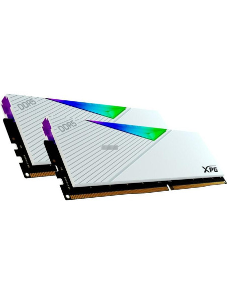Memorie DDR Adata - gaming DDR5 32GB, frecventa 6400MHz, latenta CL32, 16GB x 2 module, radiator alb, iluminare RGB, XPG LANCER