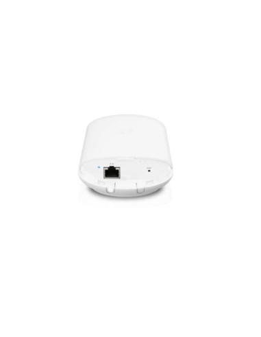Access point & Range Ext. UBIQUITI NANO STATION...